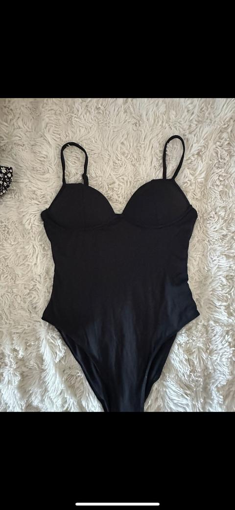 Schwarzer Body Missguided Size XS