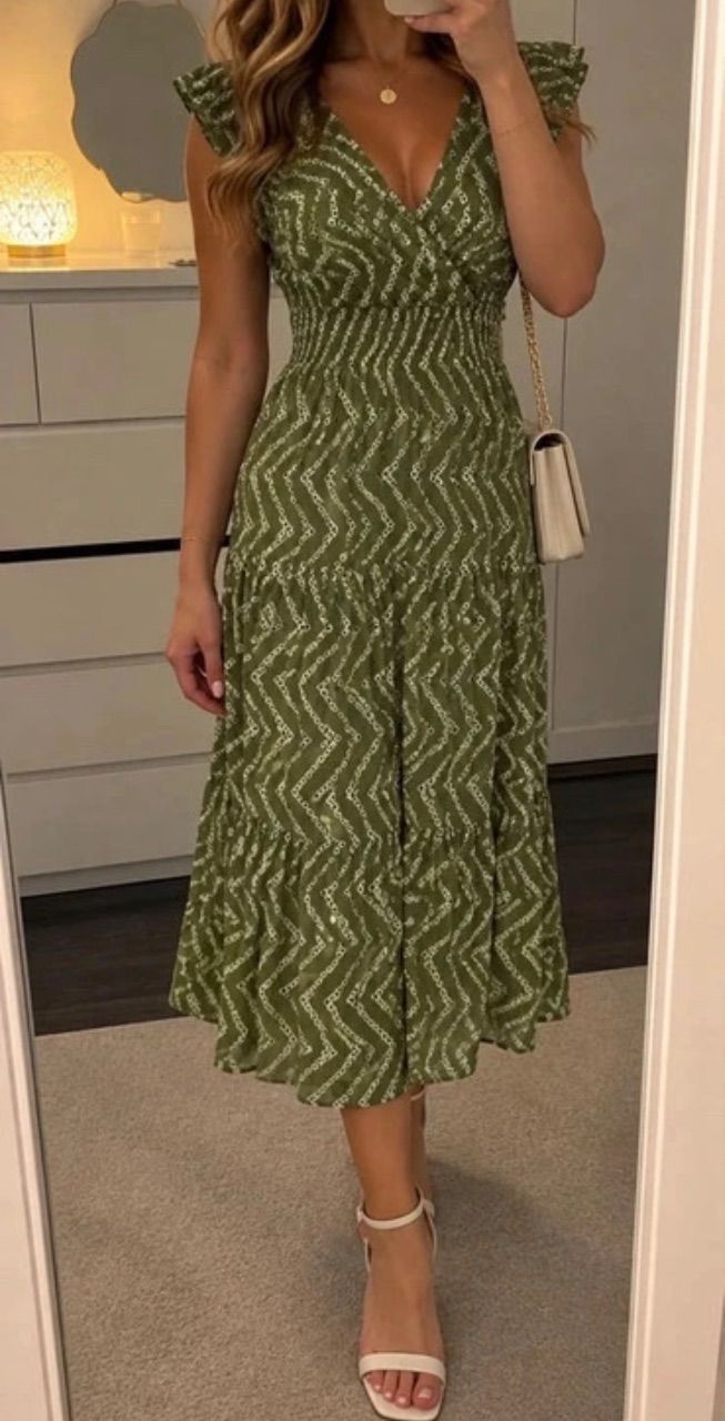 Zara  Grünes Kleid  Size XS