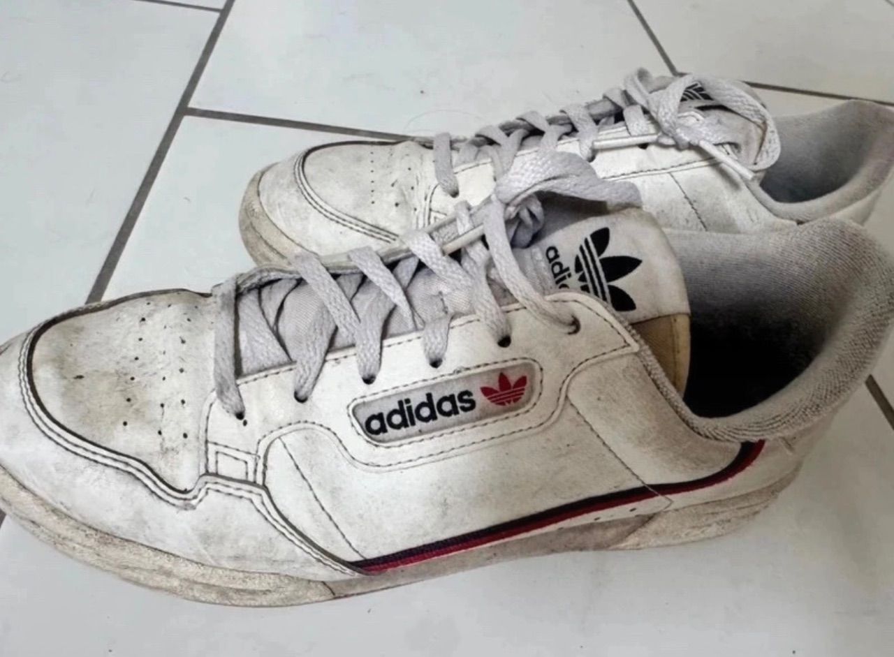 Adidas Getragene Schuhe  Size 38