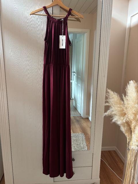 About You About You Abendkleid Maxikleid bordeaux Size 34