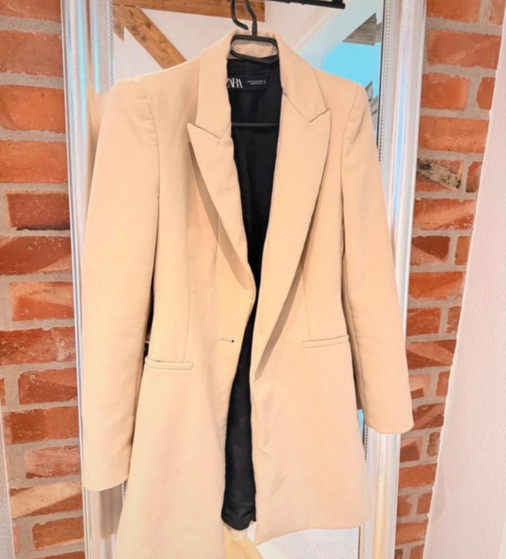 Blazer von Zara