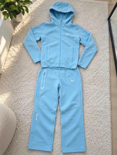 Nike x NOCTA Tech Fleece Set – Größe S – Hellblau
