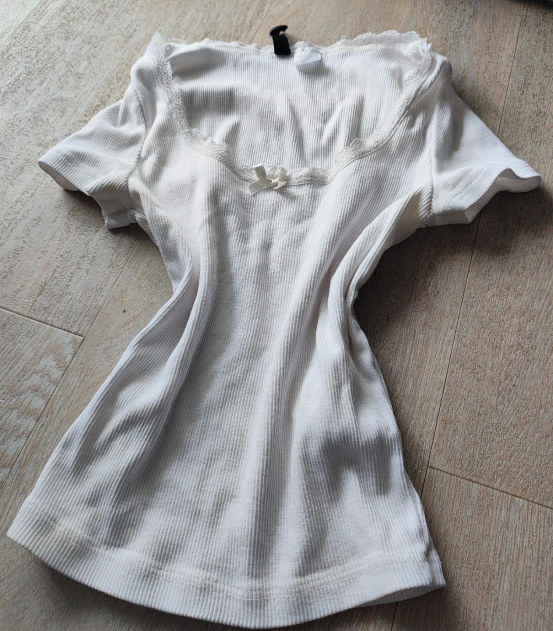 H&M Top mit Rüschen | Weiß | Schlicht Cute Kawaii Layering Style | Gr. xs Size XS