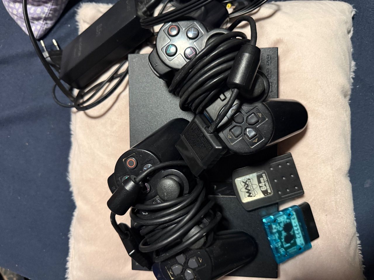 PlayStation 2  PlayStation 2 mit Zubehör 