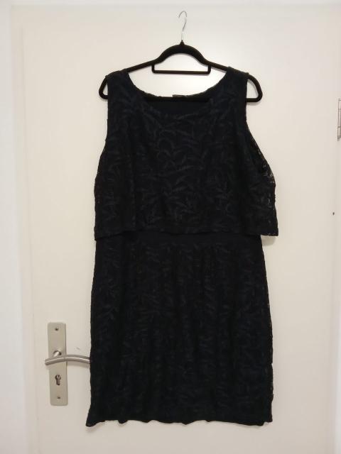 Taifun Spitzenkleid mit kurzen Ärmeln Size 46