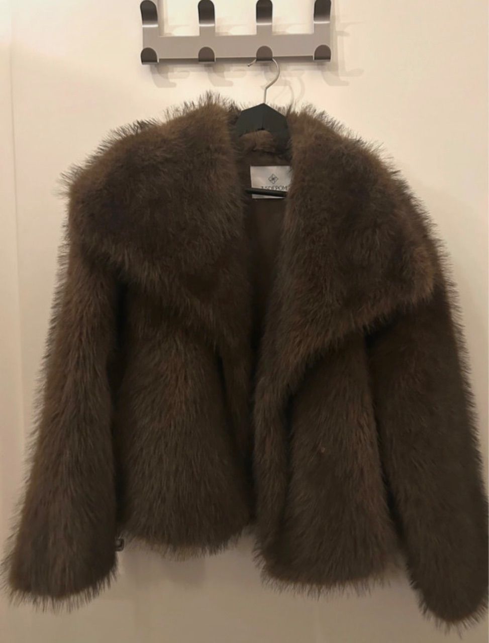 Ohne Marke Pelzjacke in Braun (kein echtes Tierhaar) Size S