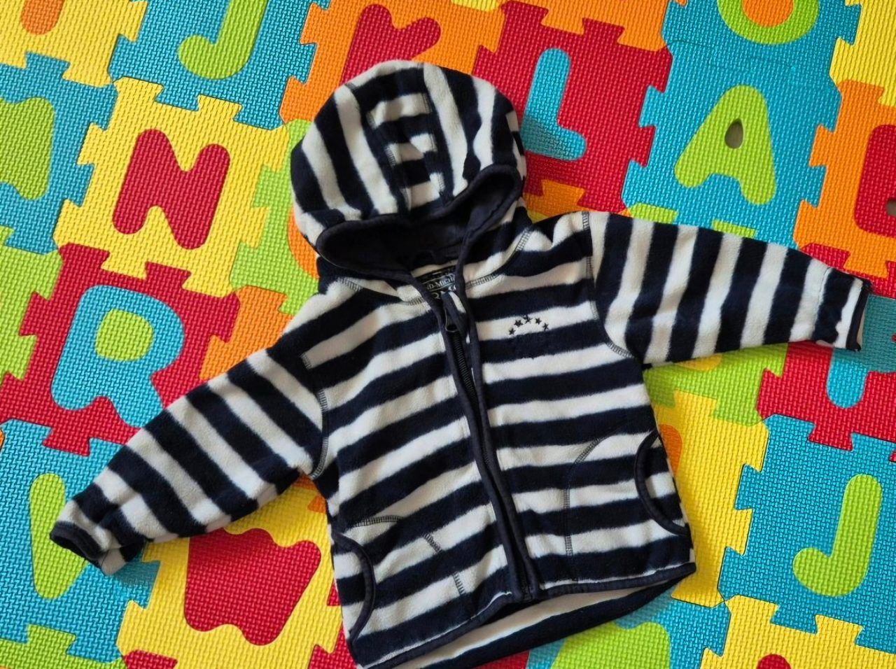 BMS Kuschelige Fleecejacke mit Kapuze  Size 62