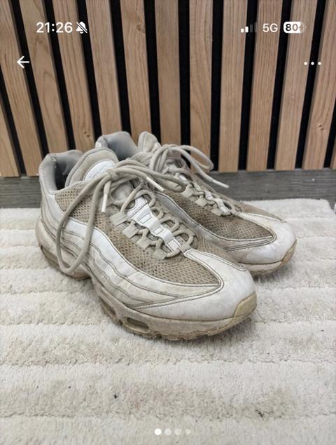 Nike Benutze/gebrauchte Nike Schuhe Size 40