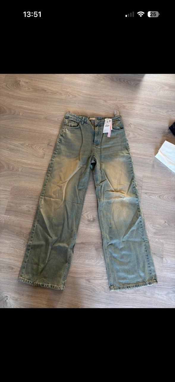 Stradivarius Baggy Jeans| 36 Size S