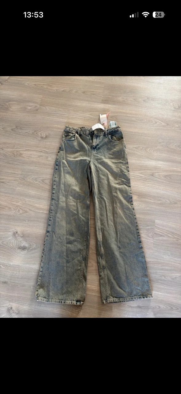 Stradivarius Baggy Jeans| 36 Size S