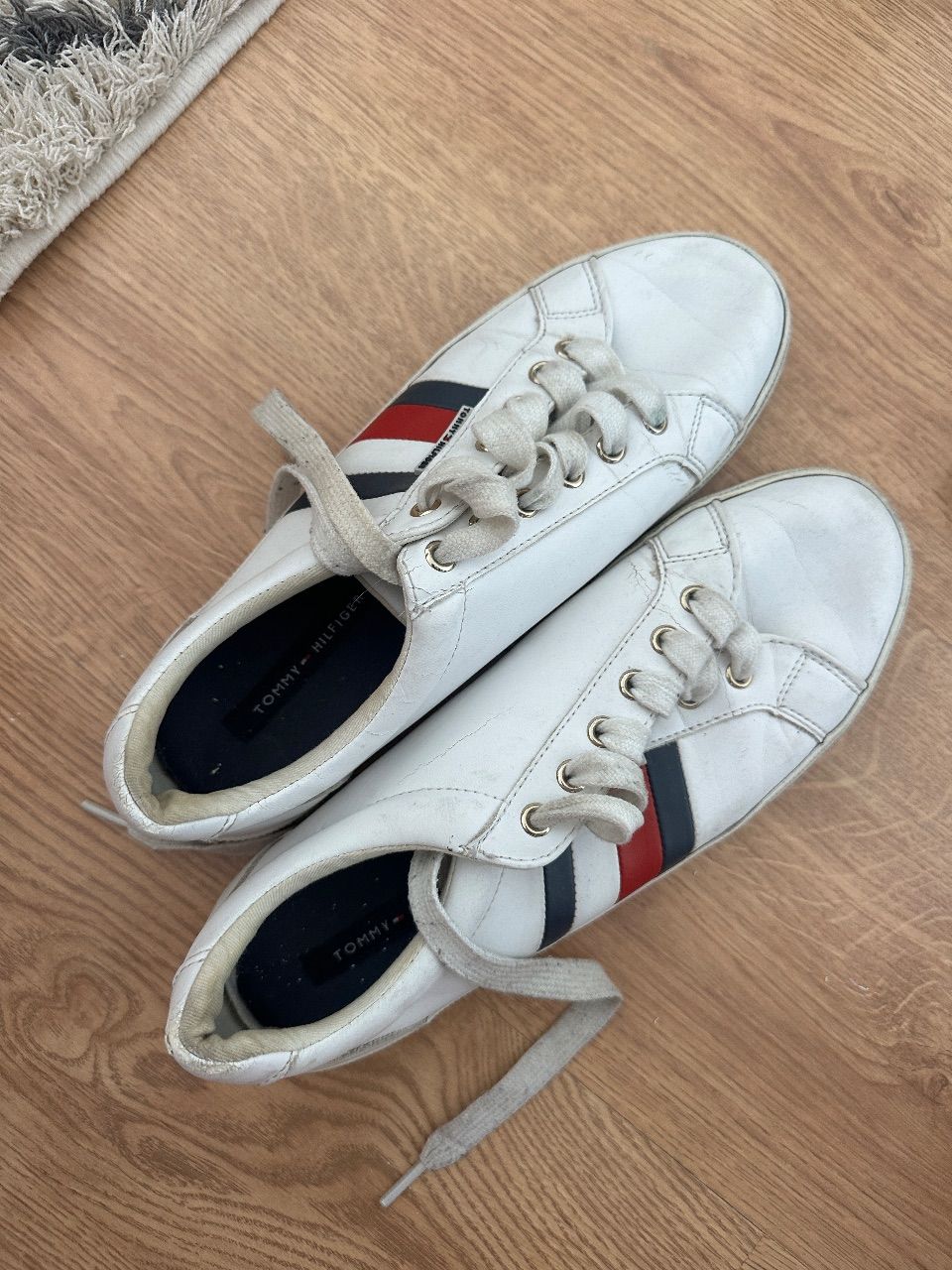 Tommy Hilfiger