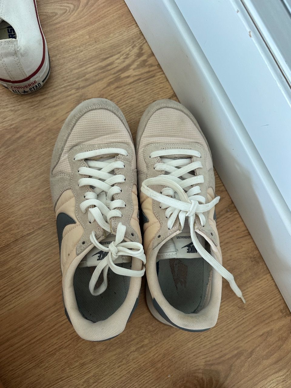 Nike Nike Rosa Size 39