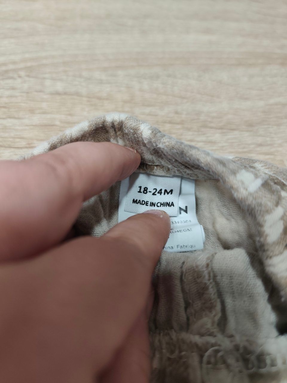 Leichte Hosen 