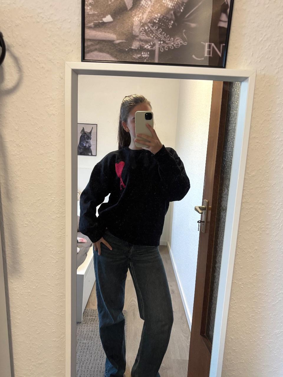 Ami Paris Sweater