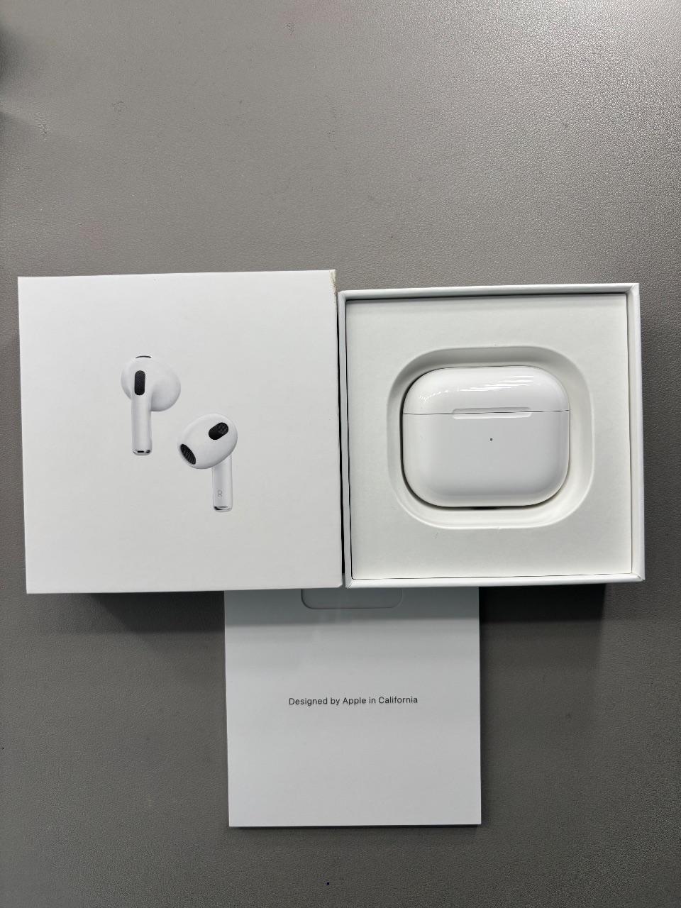 Apple AirPods 3rd Generation – One Earbud Missing (copy)