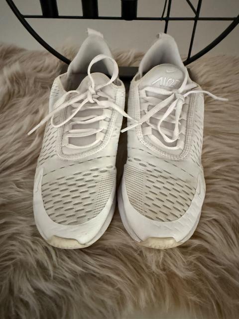 Nike Nike Air 270 weiß Size 38