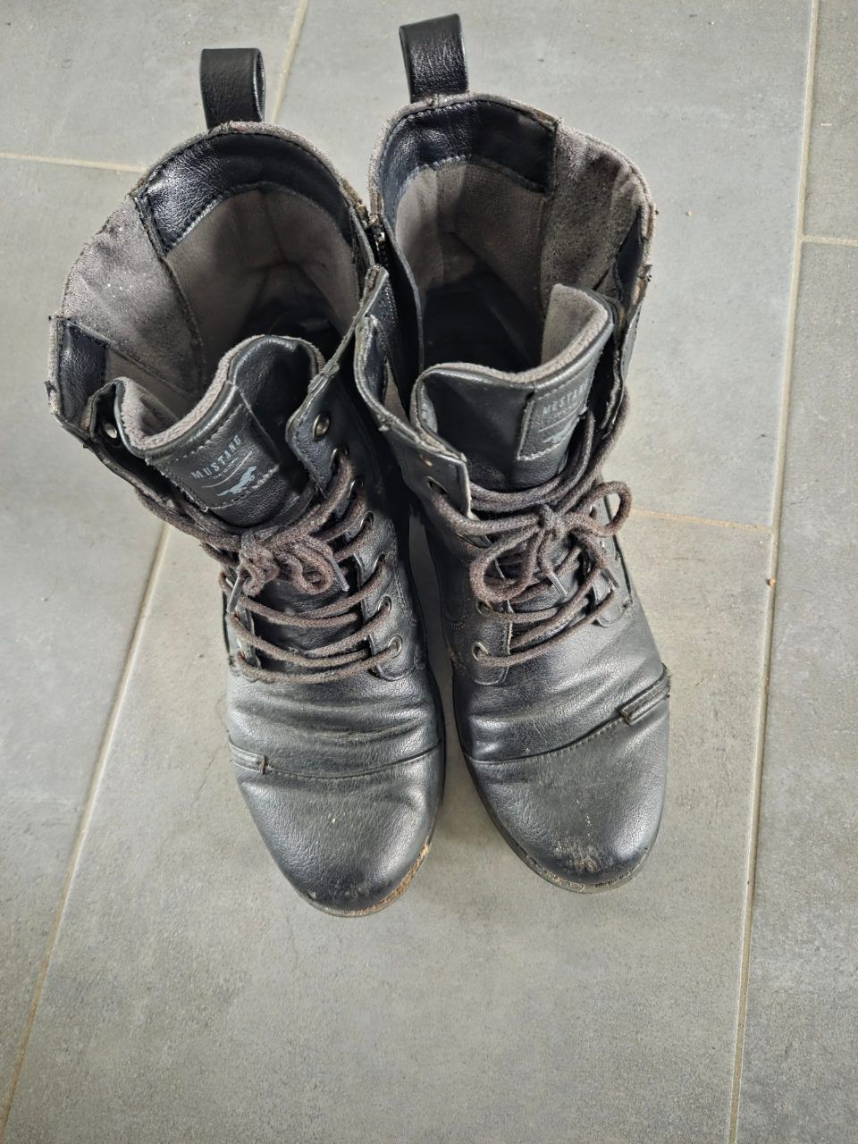 Mustang Schnürstiefel