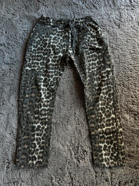 Damen Hose im Leopardenmuster Größe M Size M