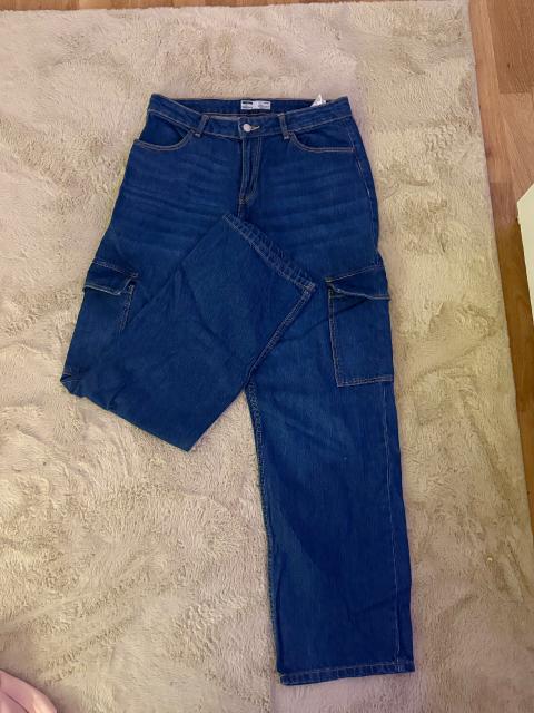 Bershka Bershka Cargo Jeans Size 38