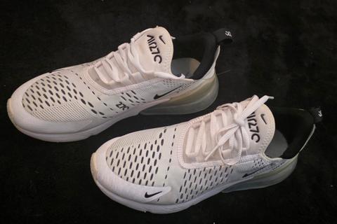 Nike Nike Schuhe 270er Size 38