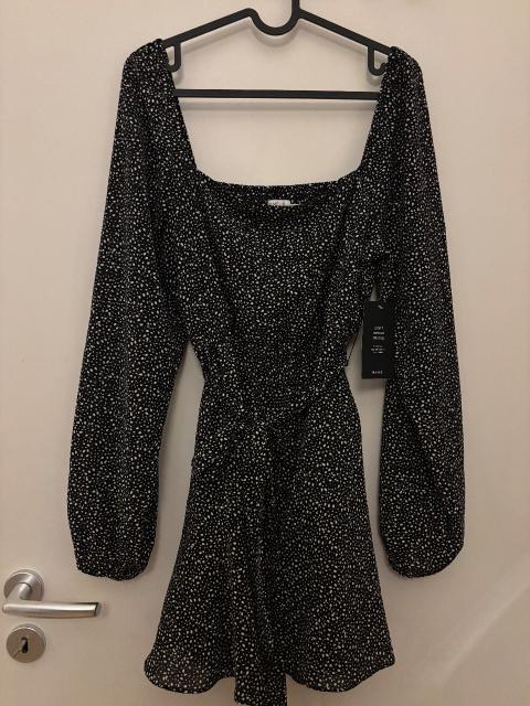 Nakd Tailliertes Kleid von NA-KD Size L