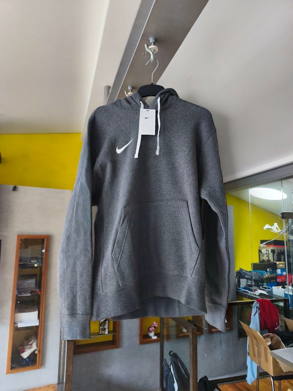 Nike Nike Sportswear Hoodie Herren Grau Weiß Größe M Neu mit Etikett Size M