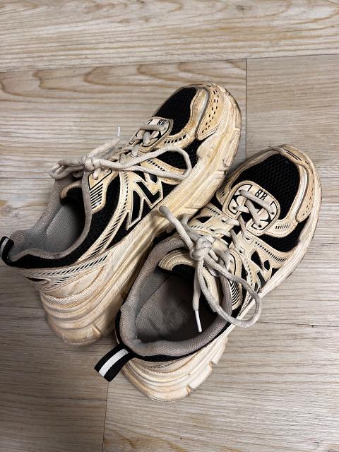 No brand Getragene Sneaker Schuhe 37 Size 37