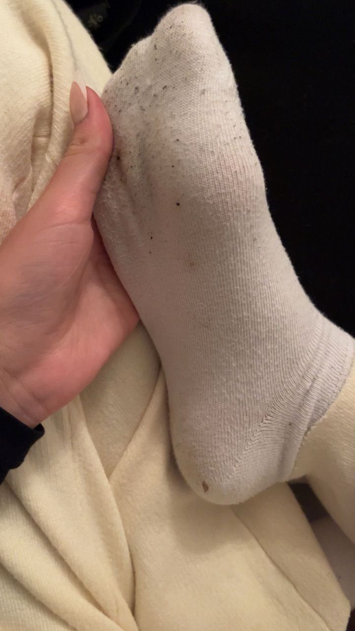 ohne  Socken zu verkaufen 💋💓
