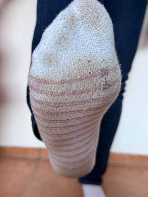 Ohne Marke sehr lang getragener Sneaker Söckchen Size 40