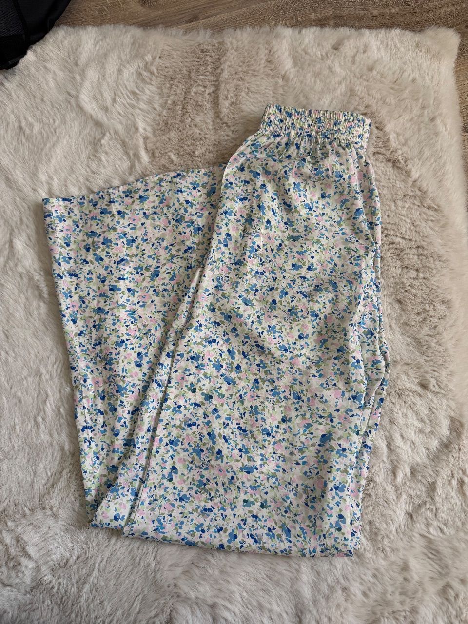 Tally waijl  Schöne lockere Hose  Size XS