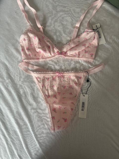 Lounge Lounge Set mit Blumen