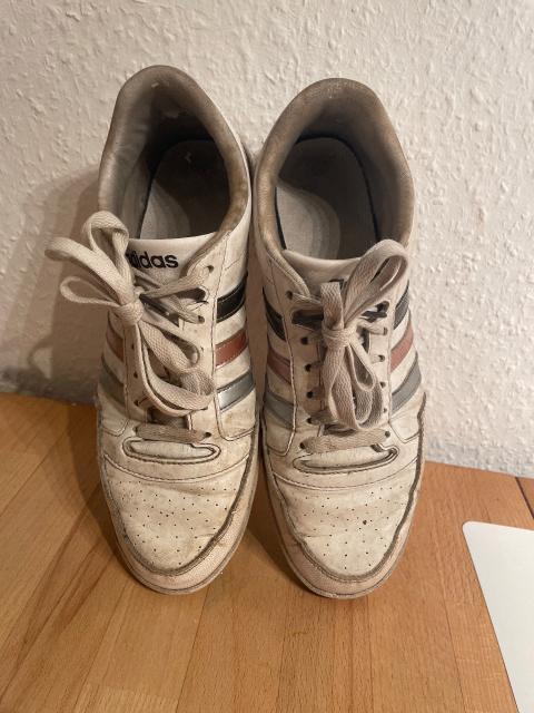 Adidas Schuhe Size 40