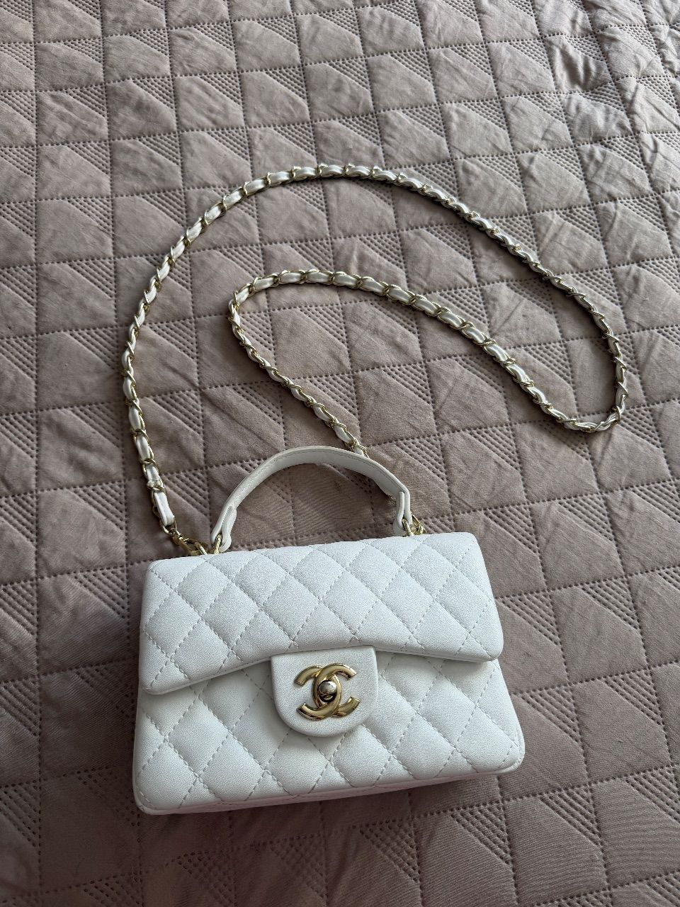 Tasche nach Chanel Art 