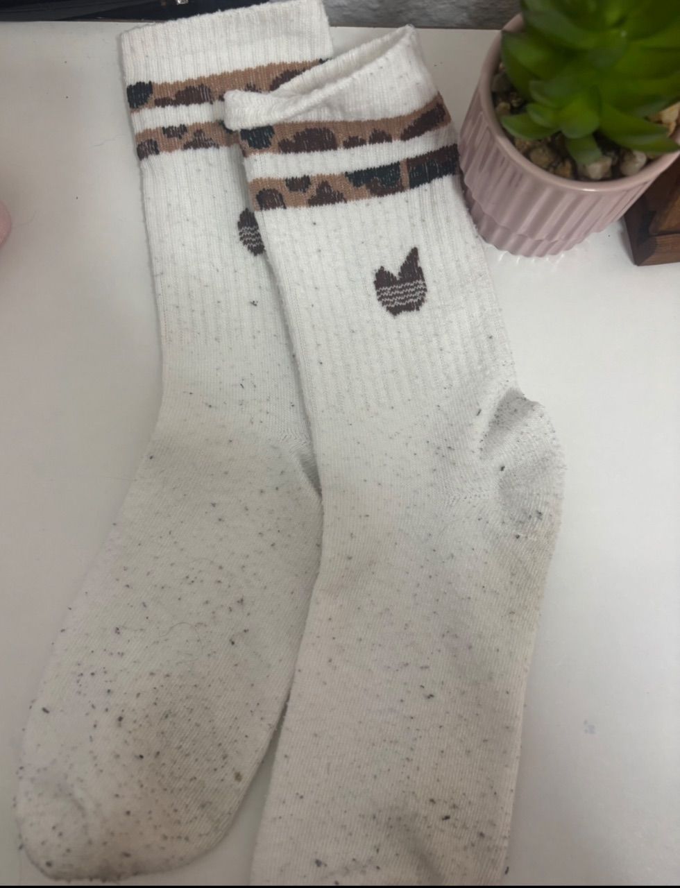 Gebrauchte snoppy Socken in rosa 