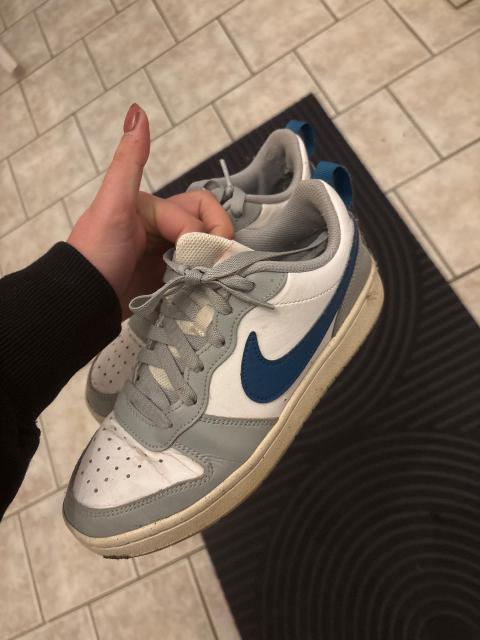 Nike Nike Schuhe Size 39