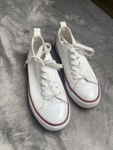 Ohne Marke 🤍 Getragene Sneaker Gr. 37 – persönlich & mit Charakter 🤍 Size 37