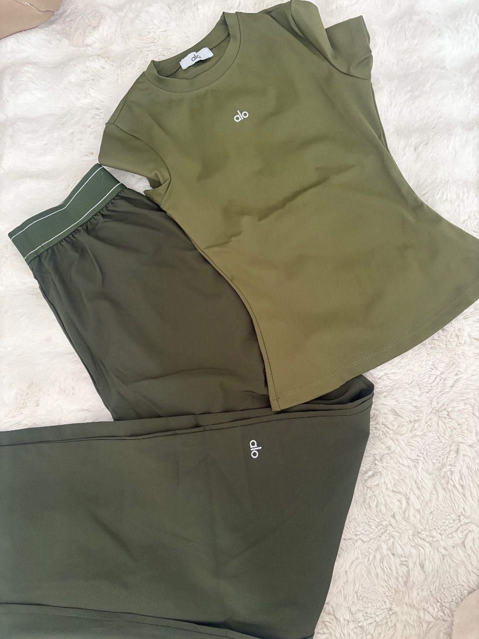 Alo Set  Size S