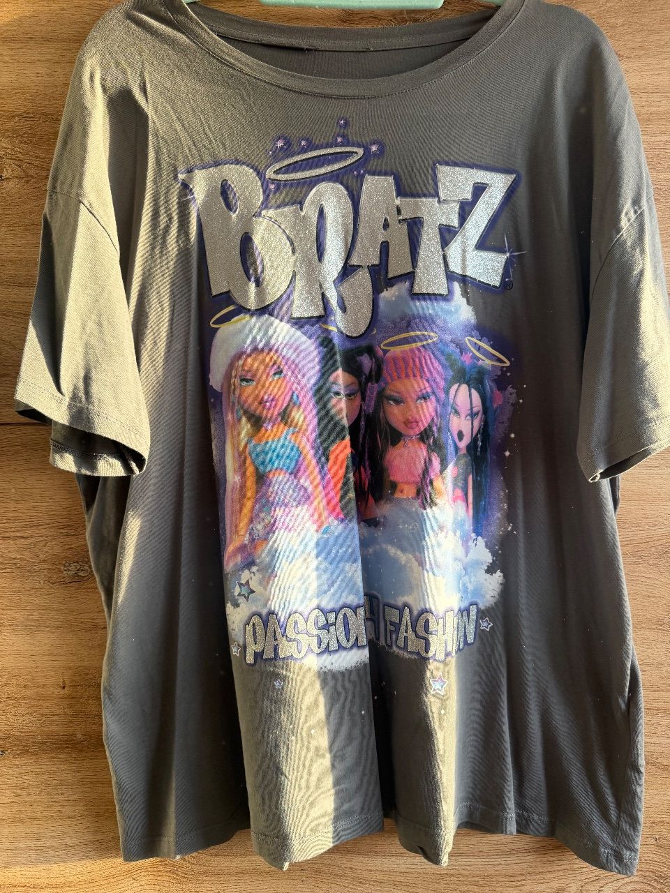 New Yorker  Bratz Tshirt oversize  Size XXL