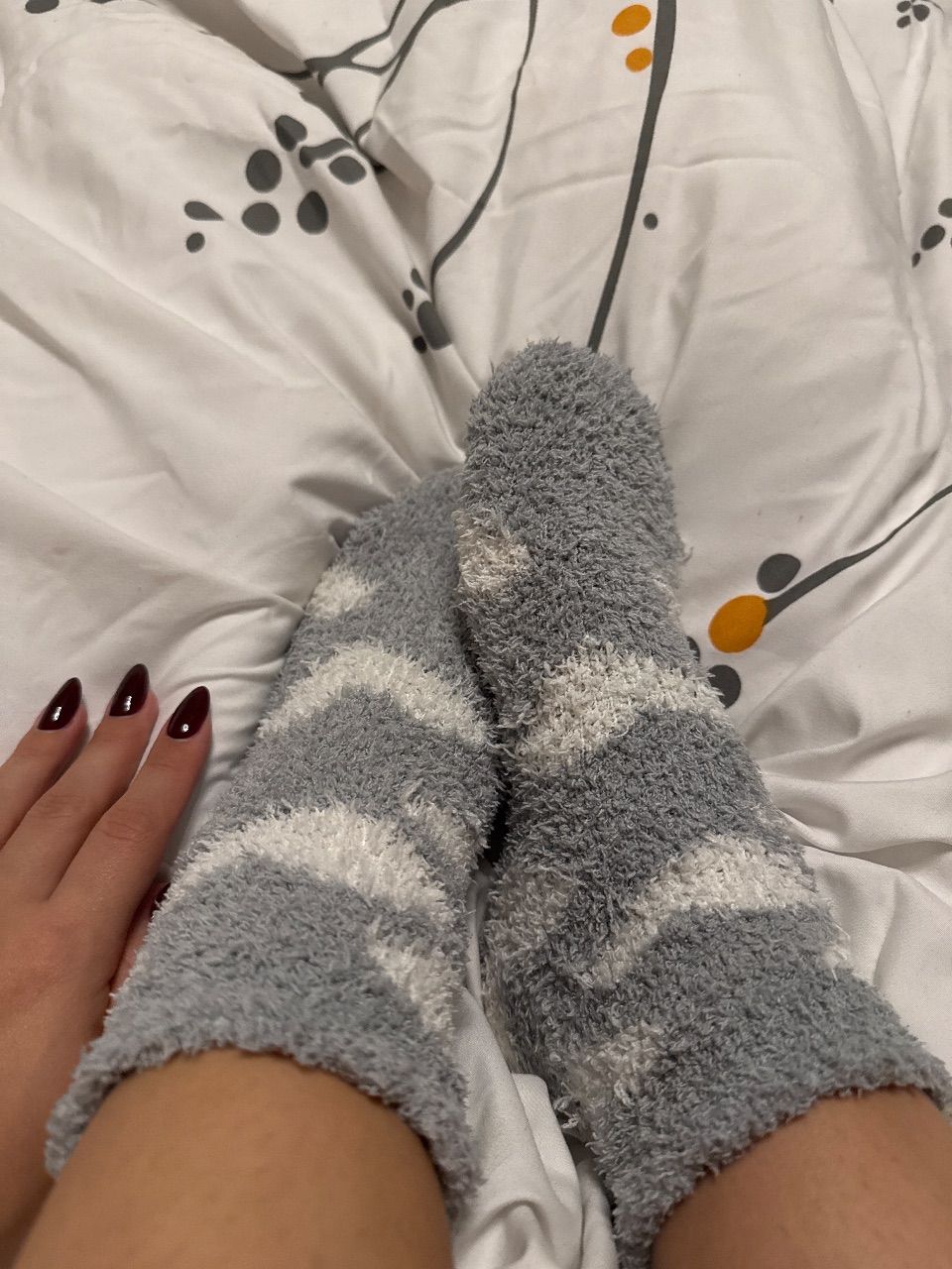 Graue Herzen Kuschelsocken 
