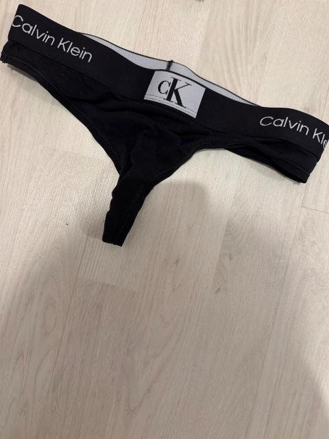Calvin Klein String tanga Size XS