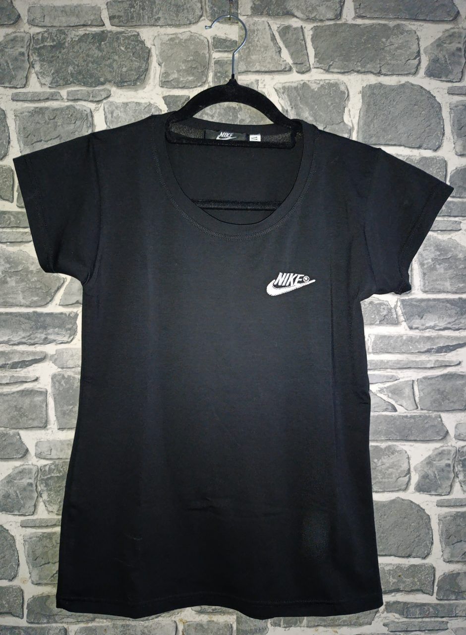 Nike Nike Damen T-Shirt – Schwarz Size M
