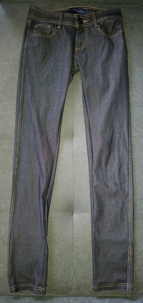 Vs.Miss Dunkelblaue Slim/Straight Jeans mit Kontrastnähten Size M
