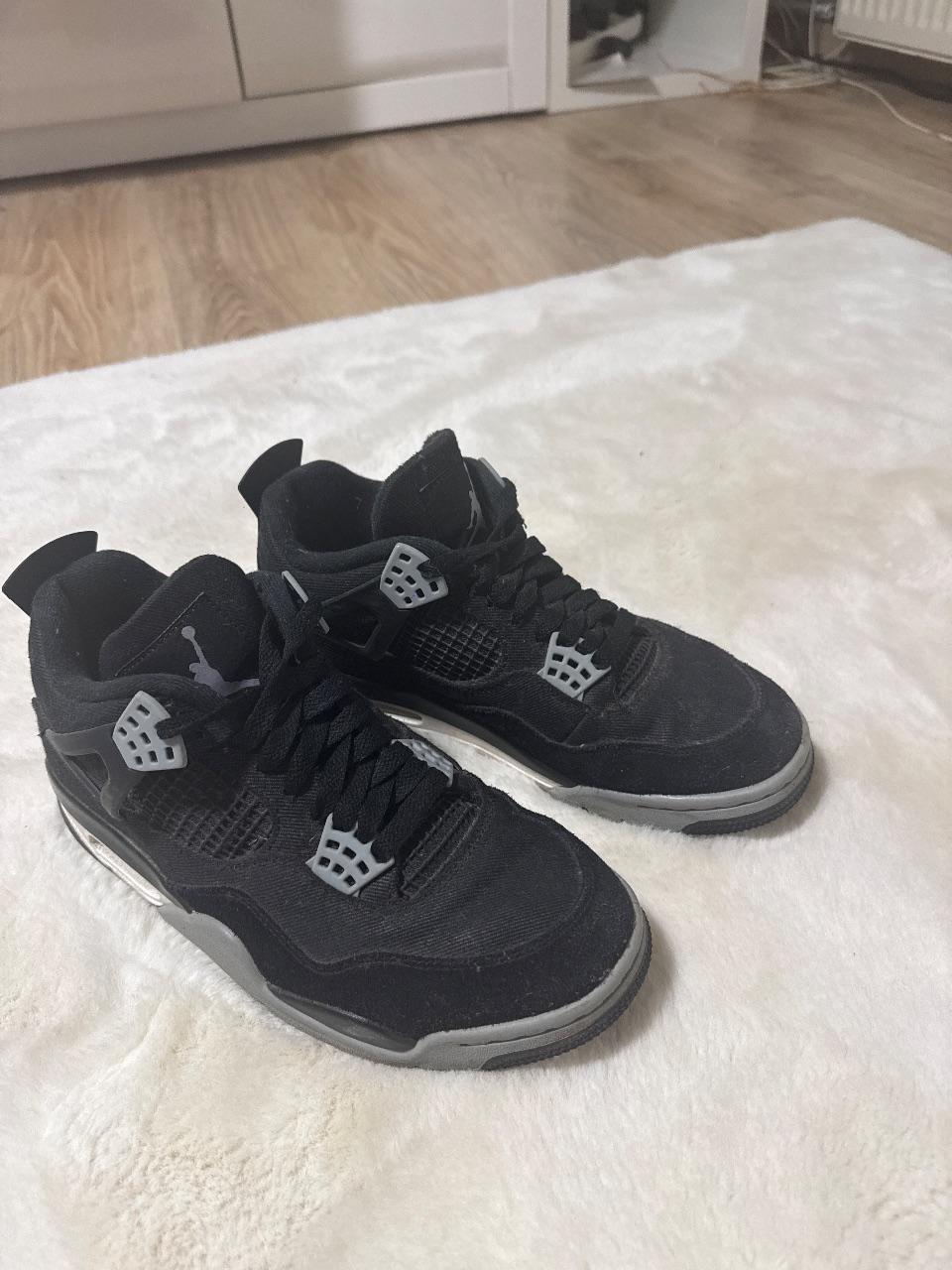 Jordan 4er