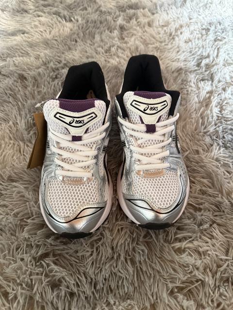 Asics Kayano 14 Lila Size 39