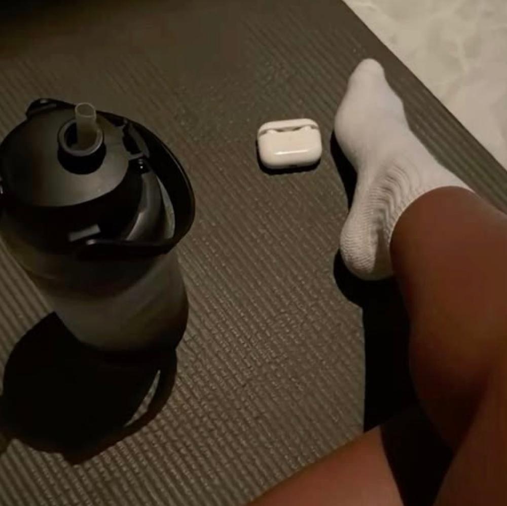 Gebrauchte Socken & Unterwäsche zu verkaufen!