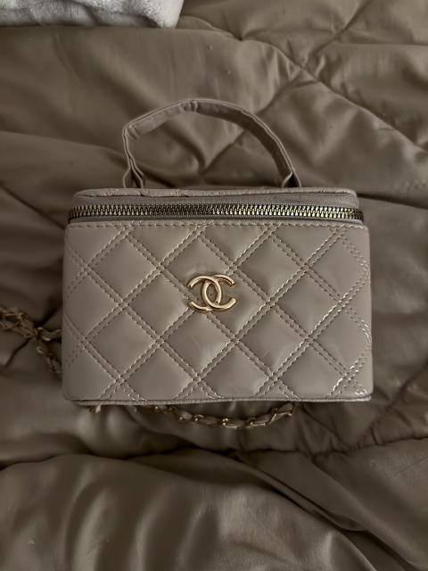 Tasche beige neu