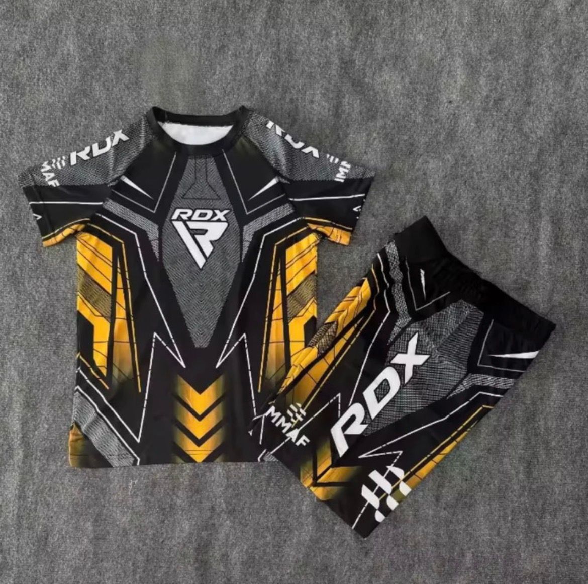 RDX Sport-Set Herren Schwarz/Gelb – Größe L – MMA / Fitness