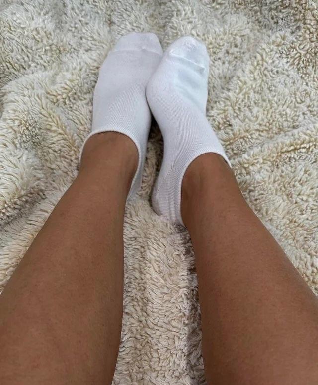 Getragene weiße Socken gr. 33