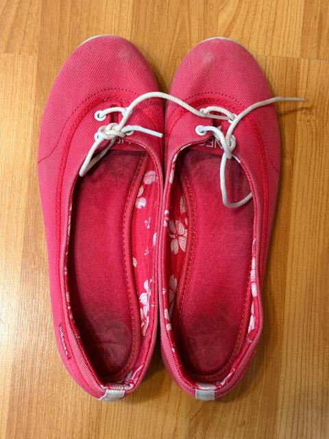 Adidas Neo Y2K Hibiscus Ballerinas Getragen