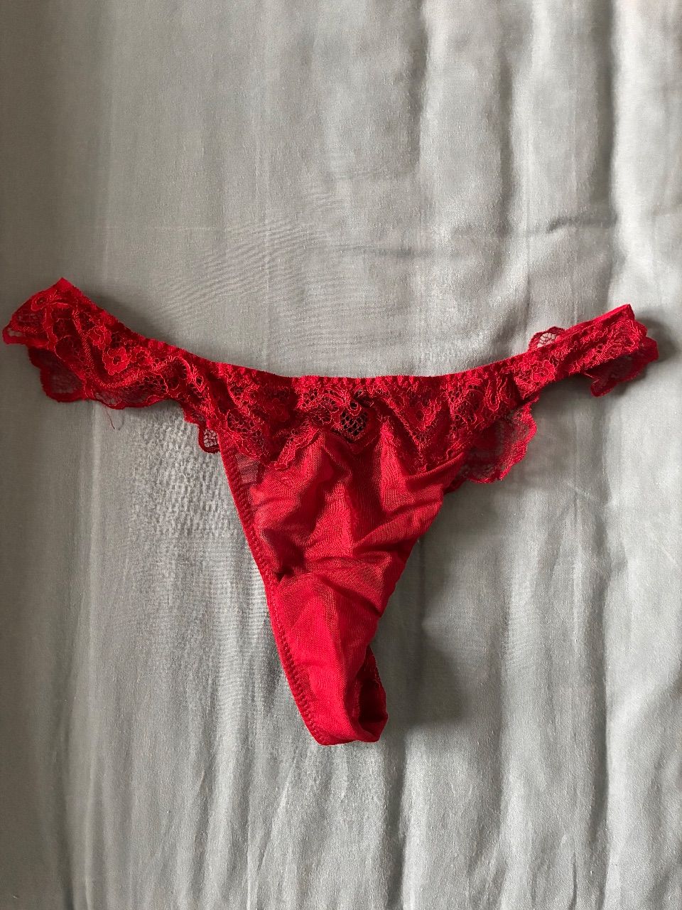 Hunkemöller  Roter Tanga  Size S